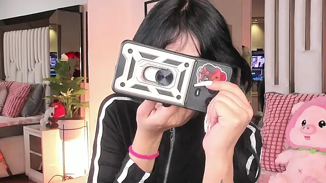 Kitty Eliffe online show from 12/02/25, 09:27