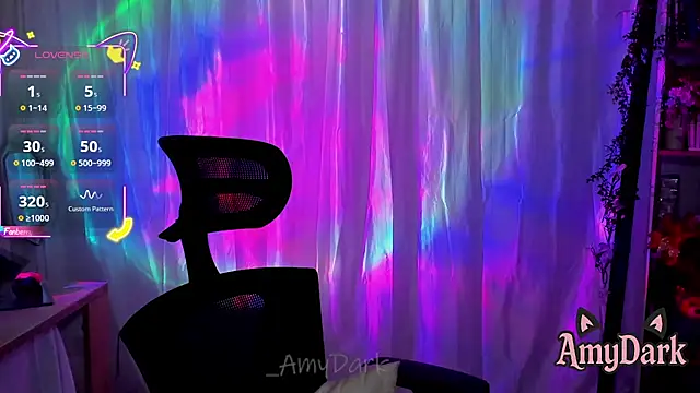 Snapshot of _AmyDark chatting on 09/29/25, 12:44 AmyDark online show from 09/29/25, 12:44