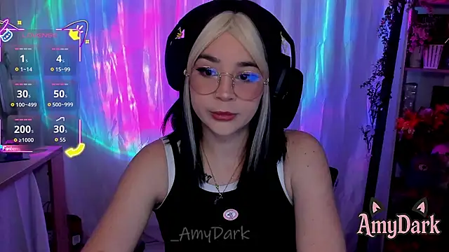 Snapshot of _AmyDark chatting on 09/21/25, 11:54 AmyDark online show from 09/21/25, 11:54