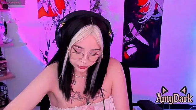 Snapshot of _AmyDark chatting on 04/30/26, 08:16 AmyDark online show from 04/30/26, 08:16