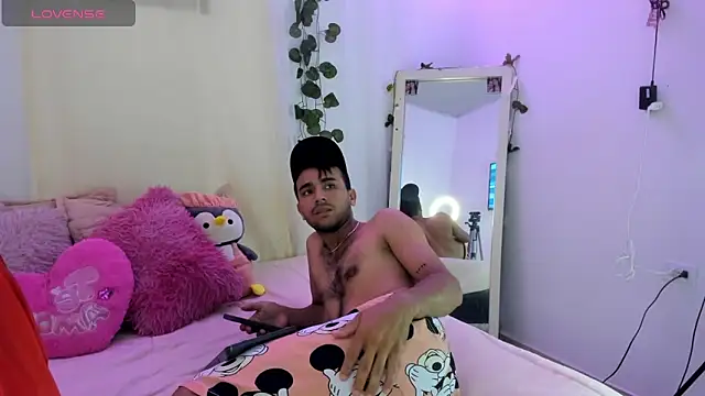 catalina and roger online show from 10/22/25, 12:04