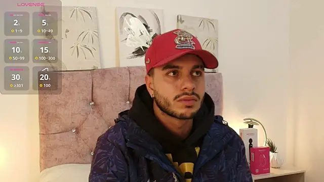 Amadeo Wild online show from 04/13/26, 04:05