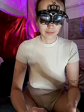 PearMaki online show from 12/18/25, 12:16