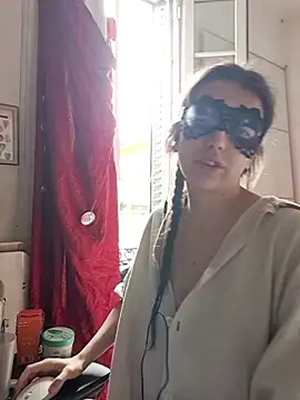 PearMaki online show from 10/16/25, 10:12