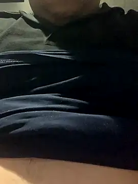 Snapshot of otakaon3 chatting on 11/13/25, 07:29 otakaon3 online show from 11/13/25, 07:29