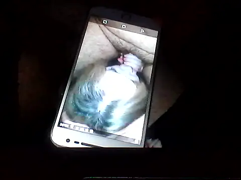 Snapshot of Leocesar37 chatting on 09/18/25, 06:05 Leocesar37 online show from 09/18/25, 06:05