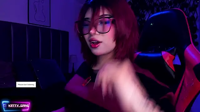 Kitty Gang online show from 12/23/25, 01:38