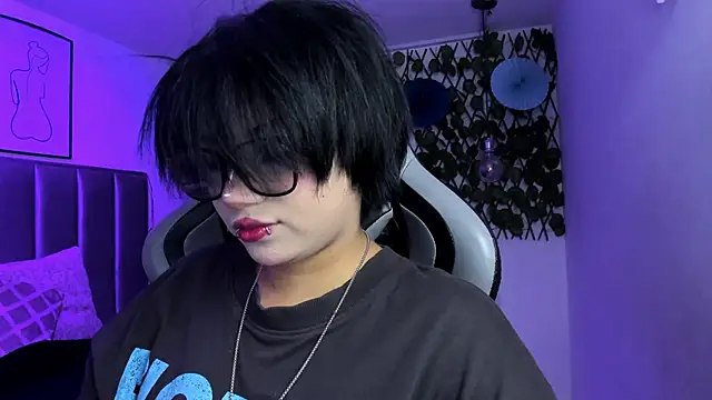 Kitty Gang online show from 03/24/26, 01:16