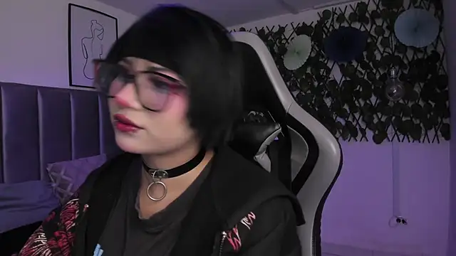 Kitty Gang online show from 04/16/26, 01:06