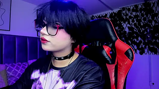 Kitty Gang online show from 03/04/26, 01:24