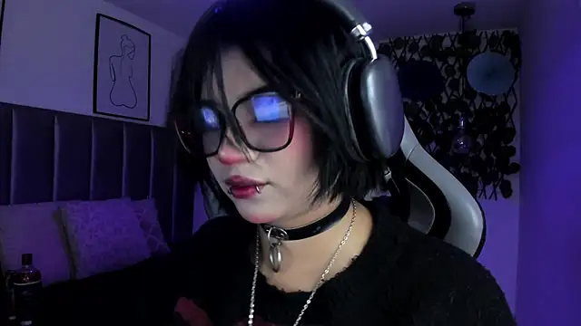 Snapshot of Kitty_Gang chatting on 07/02/26, 01:06 Kitty Gang online show from 07/02/26, 01:06