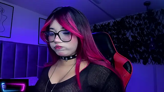 Kitty Gang online show from 02/07/26, 02:52