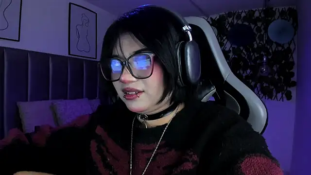 Snapshot of Kitty_Gang chatting on 07/02/26, 03:23 Kitty Gang online show from 07/02/26, 03:23