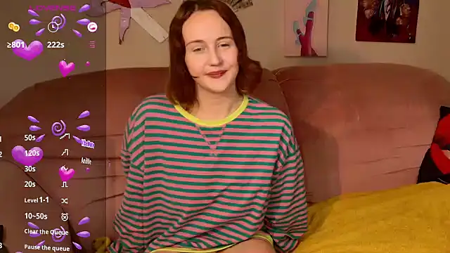 Snapshot of cherrysaturn chatting on 10/23/25, 12:26 cherrysaturn online show from 10/23/25, 12:26