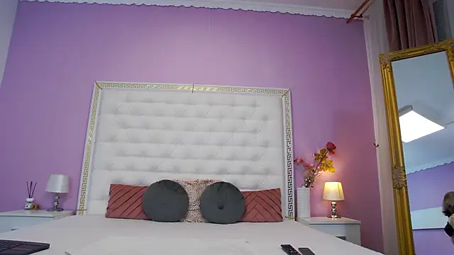 Lenna Paul online show from 01/14/26, 05:11