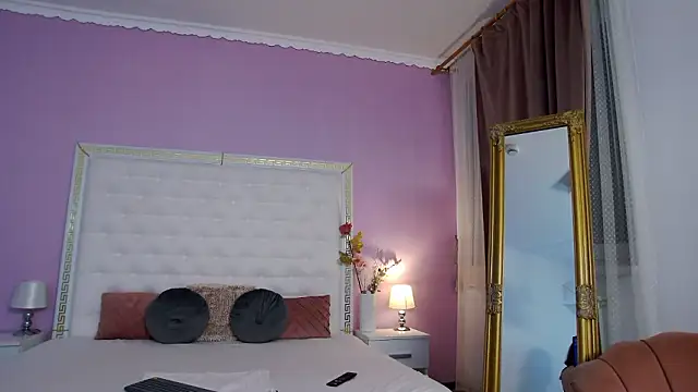 Lenna Paul online show from 02/06/26, 05:03