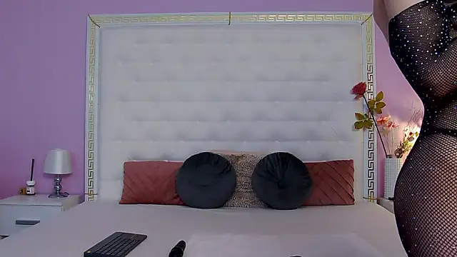 Lenna Paul online show from 03/13/26, 05:34