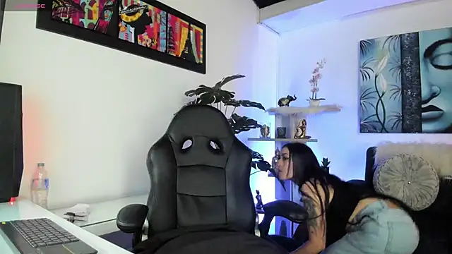 Snapshot of BaphyBaby chatting on 01/18/26, 11:35 BaphyBaby online show from 01/18/26, 11:35