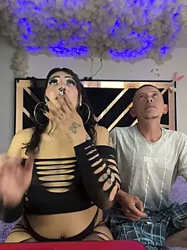 Snapshot of Brianna_Trans00 chatting on 11/21/25, 02:10 Brianna Trans00 online show from 11/21/25, 02:10