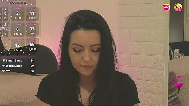 Ariel  Blossom online show from 03/10/25, 01:10