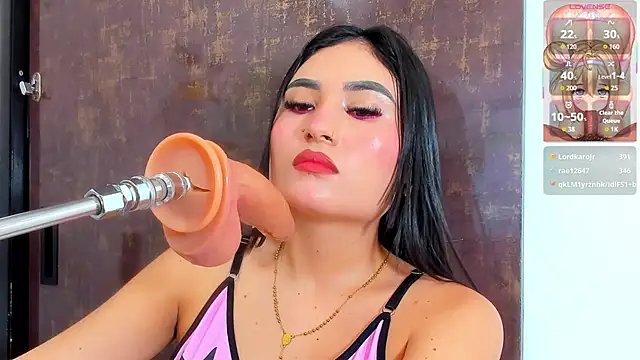 dazhia lee online show from 11/08/25, 08:01