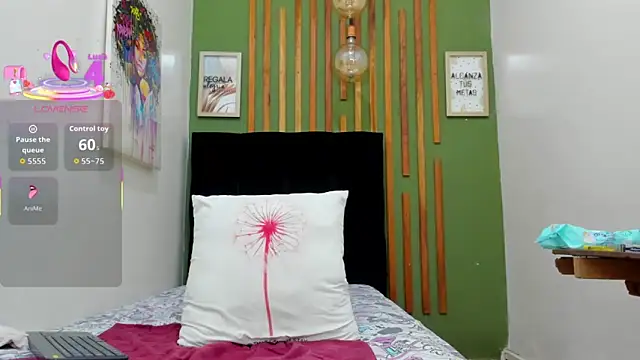 Cindy milf online show from 03/12/26, 10:03