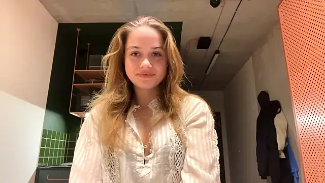 Celeste Glow online show from 12/10/24, 09:11