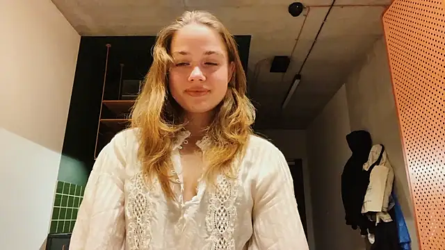 Celeste Glow online show from 12/01/24, 08:14