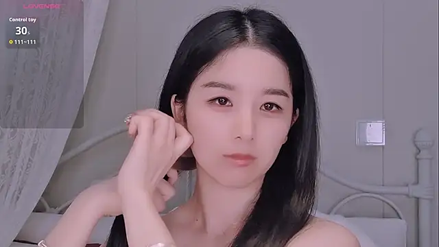 BingLin- online show from 06/11/26, 07:22