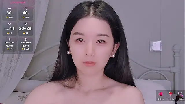 BingLin- online show from 06/15/26, 07:46