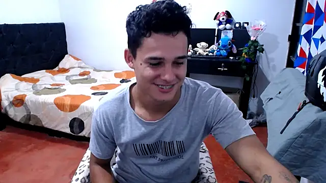 freddy romas online show from 07/09/26, 01:54