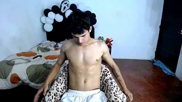 freddy romas online show from 10/08/25, 04:03