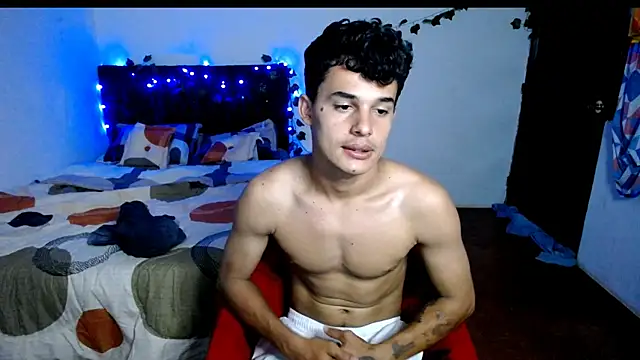 freddy romas online show from 09/14/25, 02:39