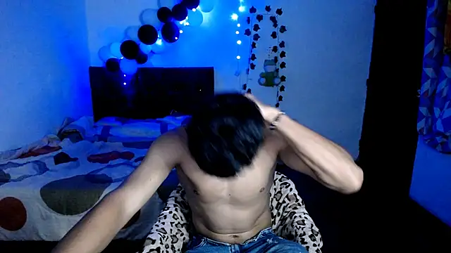 freddy romas online show from 12/01/25, 02:34