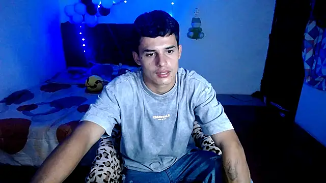 freddy romas online show from 12/15/25, 03:56