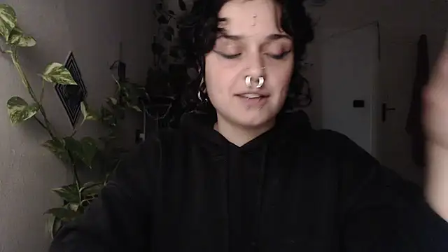 kinkyspirali online show from 02/08/26, 07:00