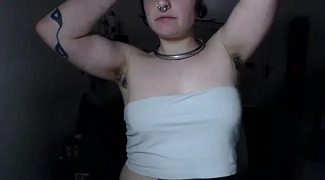 Snapshot of kinkyspirali chatting on 02/08/25, 11:24 kinkyspirali online show from 02/08/25, 11:24