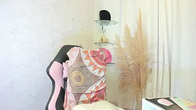 Leslie browm online show from 02/16/26, 11:46