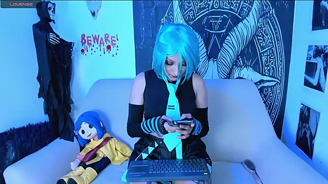 amaracooper  online show from 10/23/25, 12:59