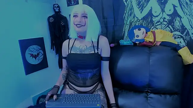 amaracooper  online show from 10/02/25, 01:03