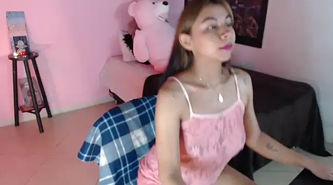 selene gils online show from 02/19/25, 11:04