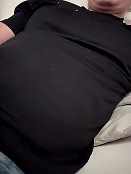 Snapshot of Youngmannnnnn1 chatting on 01/18/26, 01:47 Youngmannnnnn1 online show from 01/18/26, 01:47