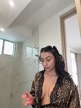 Snapshot of Gia_Ferh chatting on 06/07/26, 04:45 Gia Ferh online show from 06/07/26, 04:45