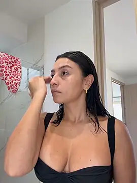 Gia Ferh online show from 03/08/26, 06:33