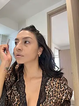 Snapshot of Gia_Ferh chatting on 07/11/26, 04:40 Gia Ferh online show from 07/11/26, 04:40