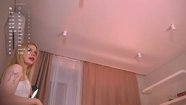 ZaraDudley online show from 11/04/25, 04:33