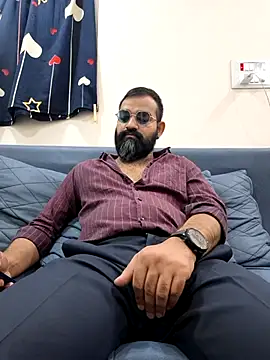 Fun Guuy online show from 01/12/26, 04:30