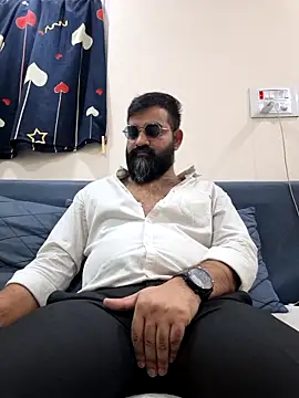 Fun Guuy online show from 04/08/26, 03:52