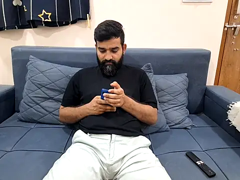 Snapshot of Fun_Guuy chatting on 09/16/25, 11:33 Fun Guuy online show from 09/16/25, 11:33