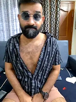 Snapshot of Fun_Guuy chatting on 02/20/25, 04:47 Fun Guuy online show from 02/20/25, 04:47